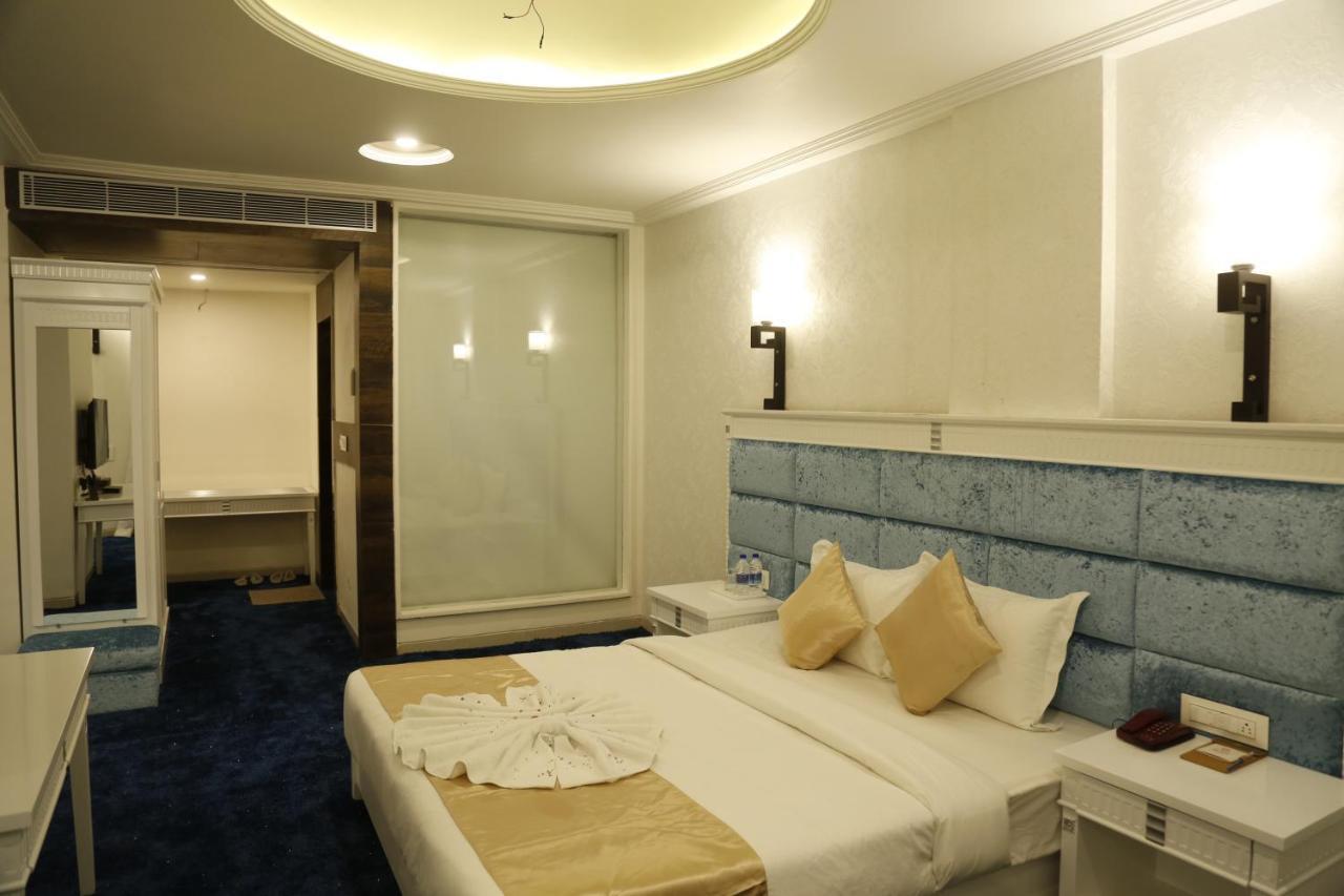 Silver Estate Resort Tikamgarh Zewnętrze zdjęcie