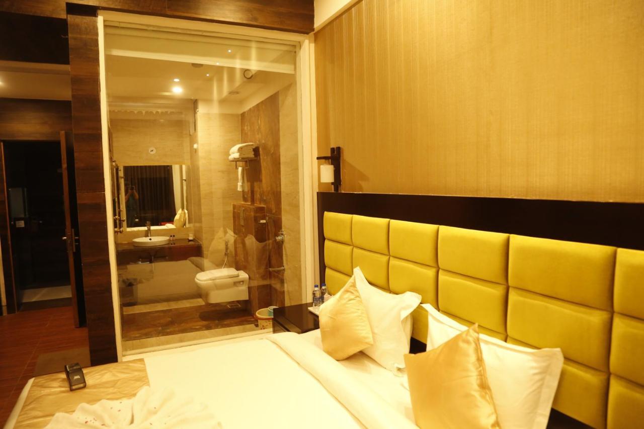 Silver Estate Resort Tikamgarh Zewnętrze zdjęcie
